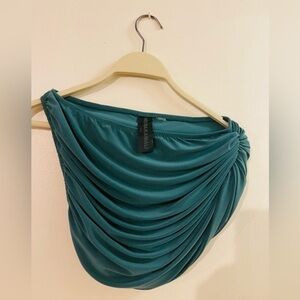 Norma Kamali woman top size small